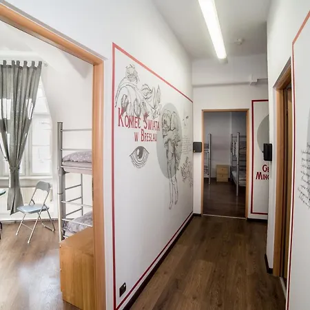 Max Berg Хостел *