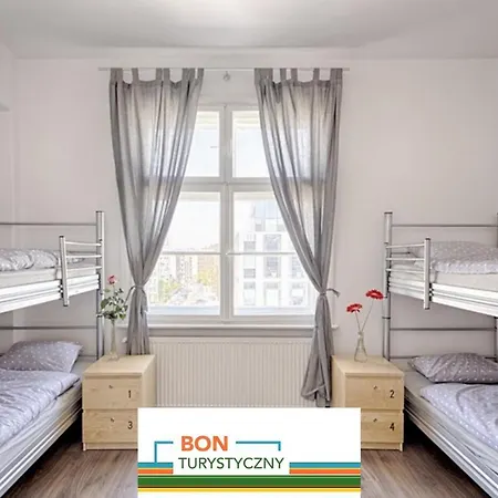 Max Berg Hostel *