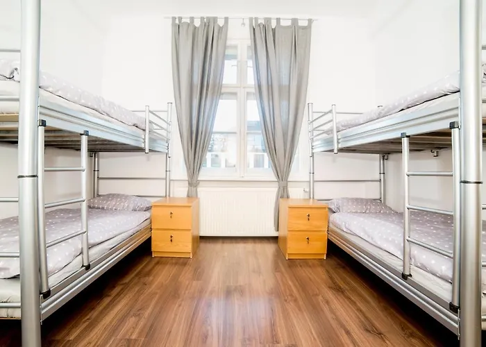 Max Berg Хостел